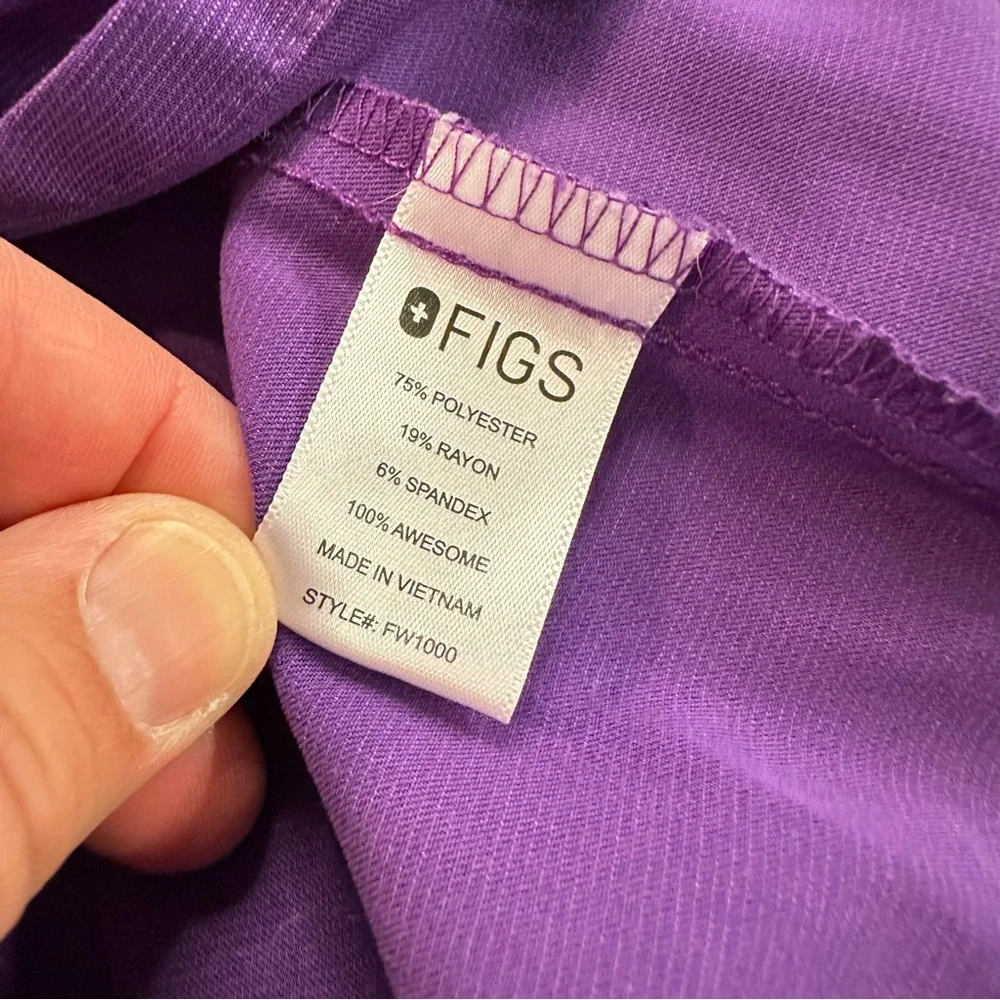 FIGS Purple Women’s Scrub Top Short Sleeve V-Neck XS